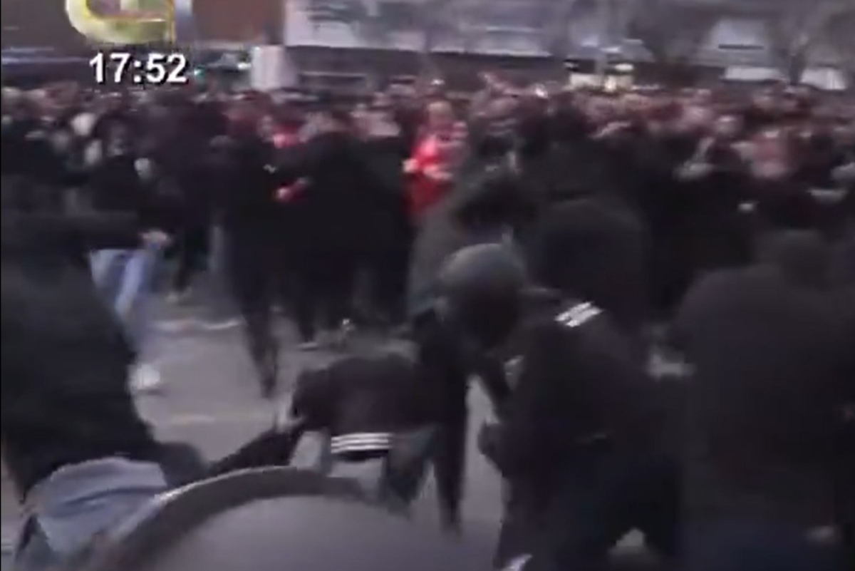 Χάος και άγριο ξύλο έξω από το Μπερναμπέου – Συμπλοκές των οπαδών της Μπενφίκα με την αστυνομία (βίντεο)