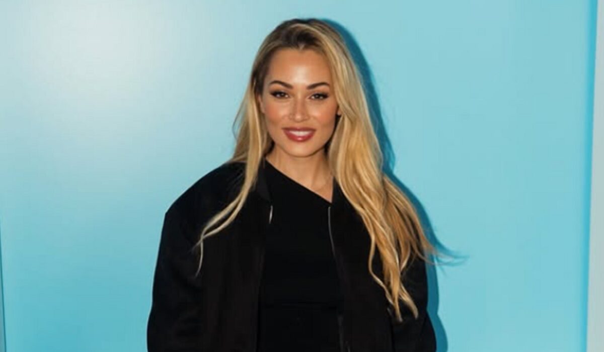 Ελένη Βουλγαράκη - Απάντηση κόλαφος σε Παπανώτα: «Σύγχρονο και παντελονάτο» είναι να λες συγνώμη