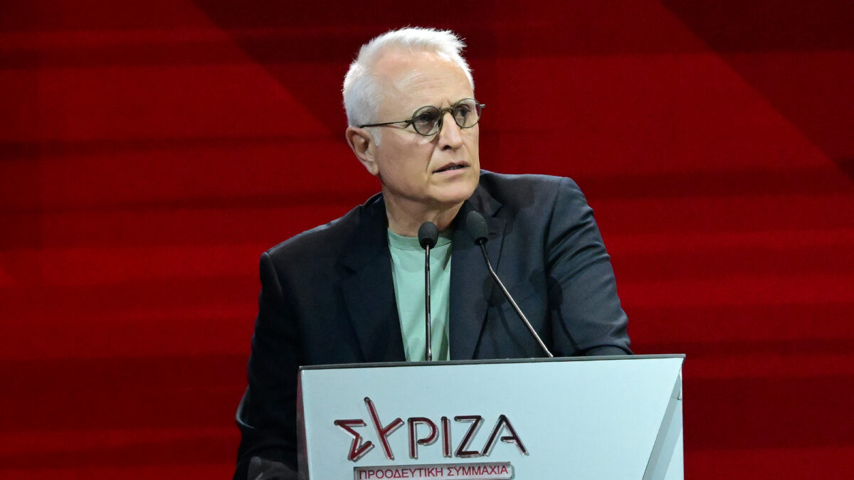 Γιάννης Ραγκούσης