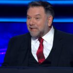 Γρηγόρης Αρναούτογλου: «Δώστε ένα φιλί στις μανάδες σας γιατί κανείς δεν ξέρει τι μπορεί να γίνει»