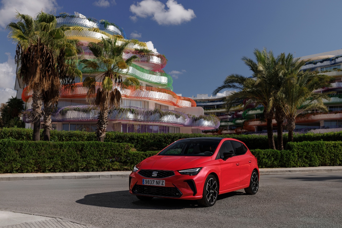 &Tau;&alpha; &nu;έ&alpha; SEAT Ibiza &kappa;&alpha;&iota; Arona &sigma;&tau;&eta;&nu; &Epsilon;&lambda;&lambda;ά&delta;&alpha; - &Tau;&iota;&mu;έ&sigmaf;, &epsilon;&kappa;&delta;ό&sigma;&epsilon;&iota;&sigmaf; &kappa;&alpha;&iota; &kappa;&iota;&nu;&eta;&tau;ή&rho;&epsilon;&sigmaf;