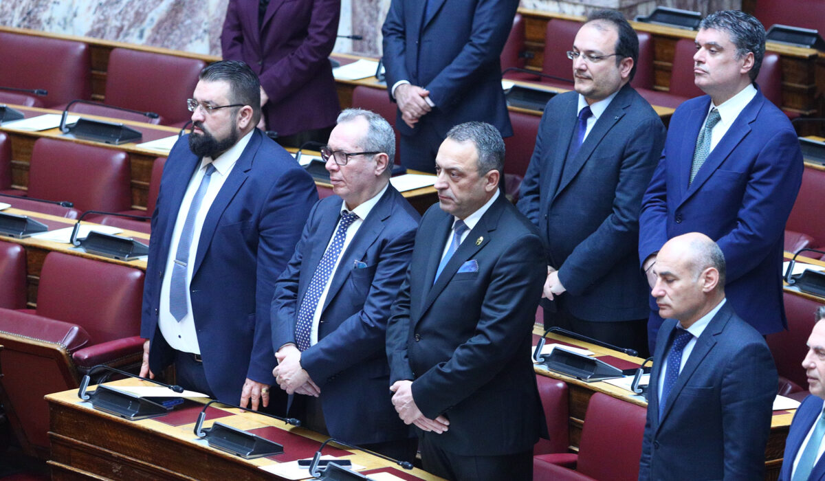 Σπαρτιάτες: Εισαγγελική πρόταση για απαλλαγή και των 13 κατηγορουμένων – Ανάμεσά τους και ο Κασιδιάρης