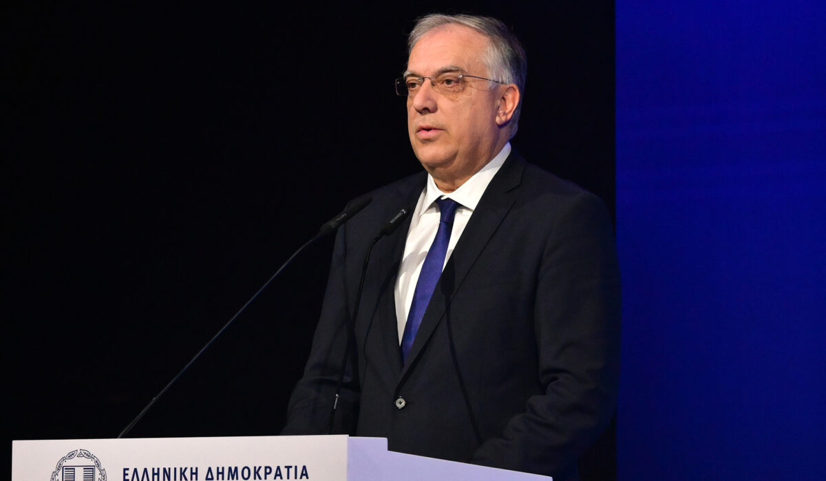 Τάκης Θεοδωρικάκος