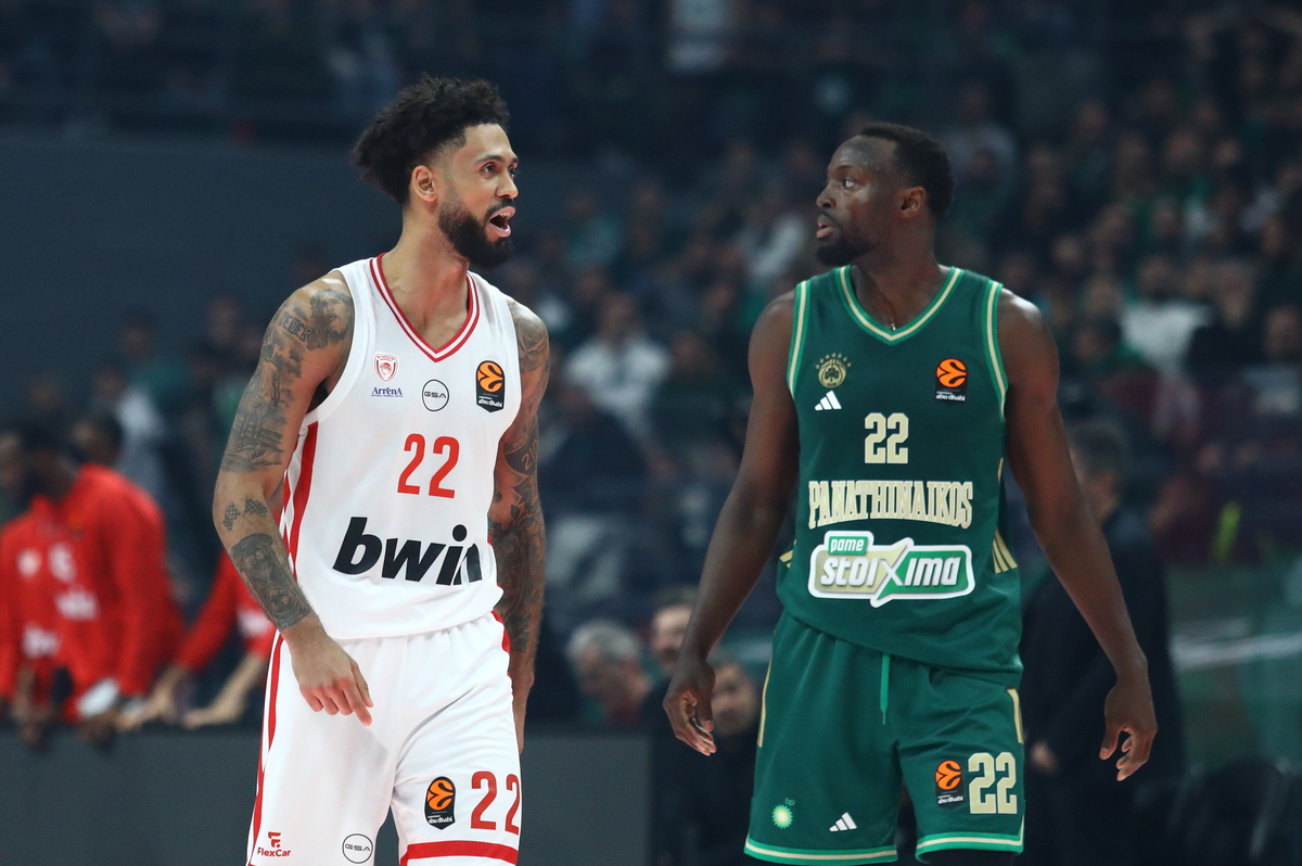 ΟΛΥΜΠΙΑΚΟΣ ΠΑΝΑΘΗΝΑΙΚΟΣ