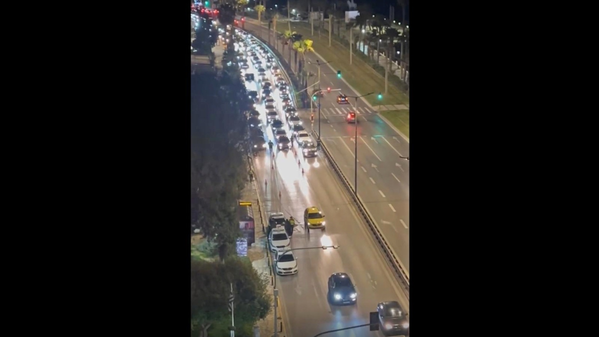 «Δαγκάνα» της Τροχαίας για αλκοτέστ – Βίντεο με το μεγάλο μπλόκο της Αθήνας