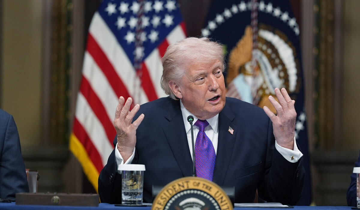 ΝΤΟΝΑΛΝΤ ΤΡΑΜΠ