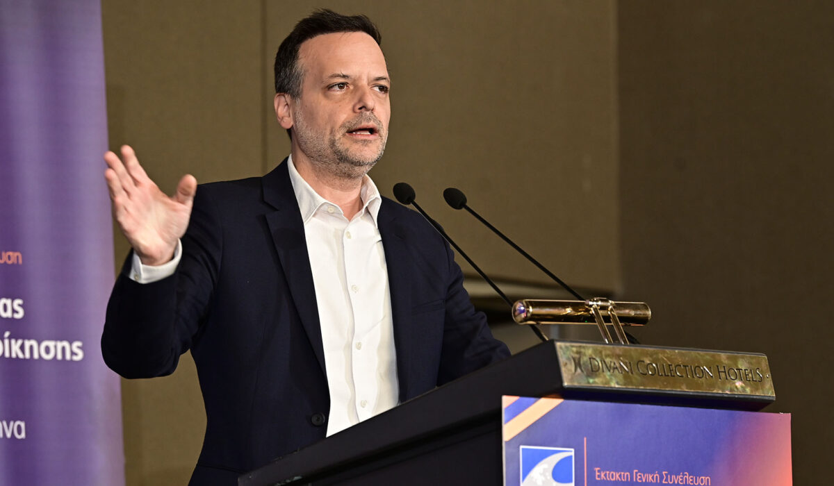 Χάρης Δούκας