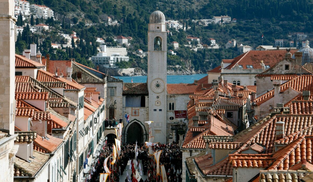 Διακοπές το Πάσχα 2026 στις ορθόδοξες χώρες του εξωτερικού