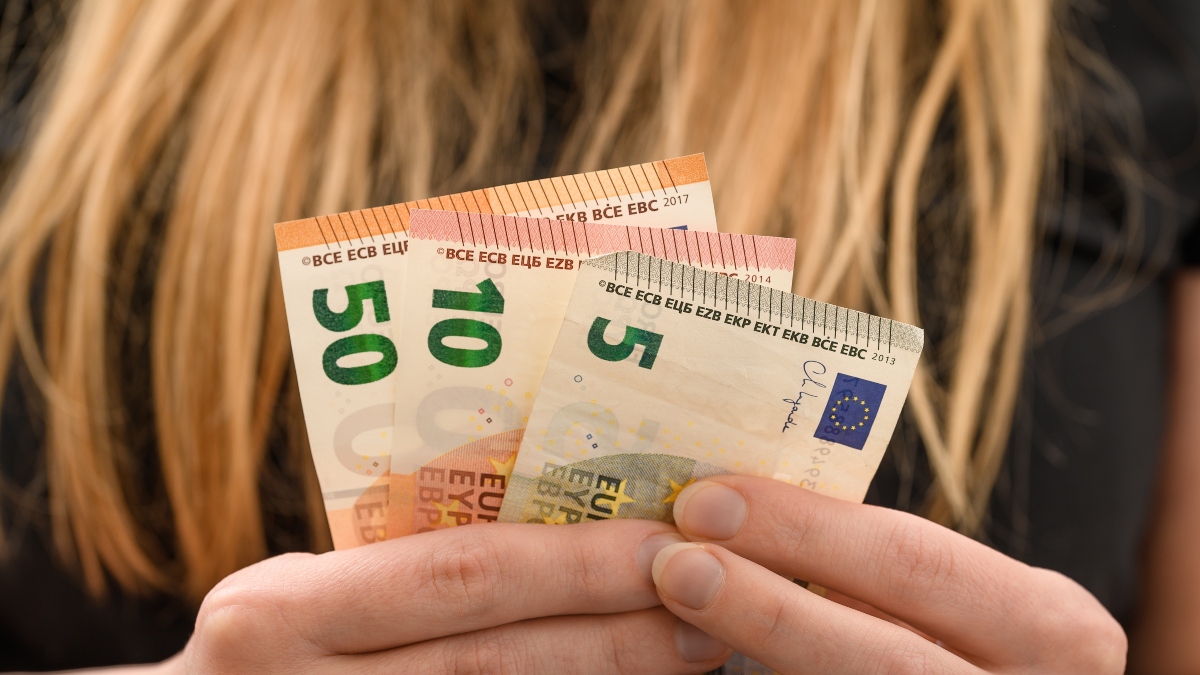 κατώτατος μισθός, τριετίες