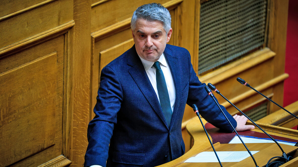 Το κύκνειον άσμα Κωνσταντινόπουλου: «Η χώρα δεν έχει ισχυρή αντιπολίτευση» – Ποιοι είναι 4 βουλευτές ΠΑΣΟΚ χειροκροτούσαν όρθιοι