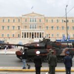 25η Μαρτίου: Οι κλειστοί δρόμοι στην Αθήνα - Πώς θα λειτουργήσουν Μετρό και Τραμ