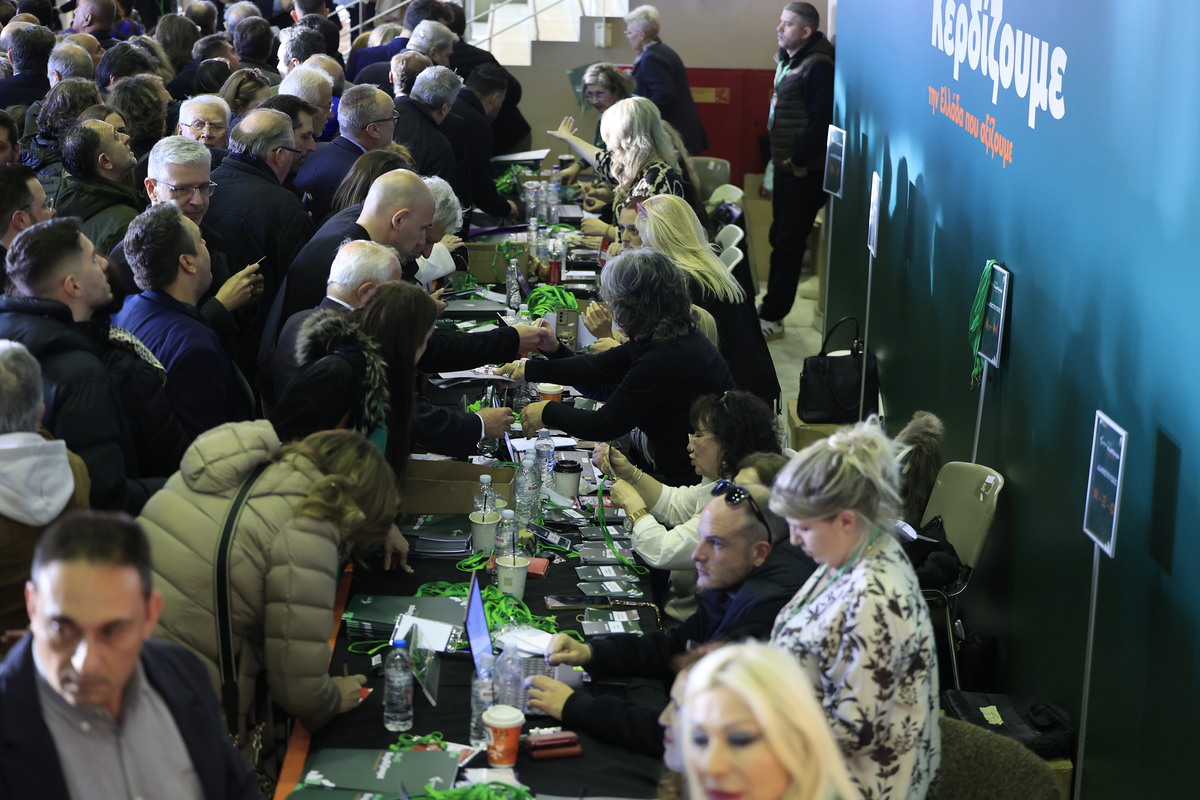 Στα πράσινα το Τάε Κβο Ντο – Ξεκινά το 4ο συνέδριο του ΠΑΣΟΚ (Βίντεο, Εικόνες)