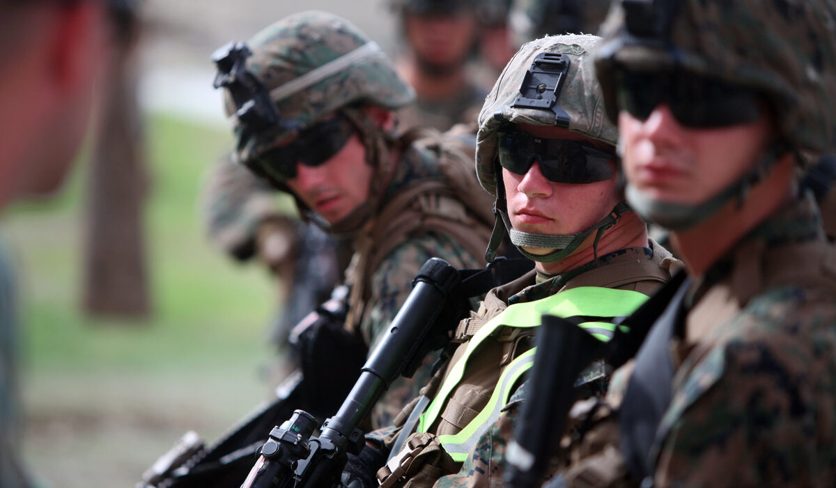 WSJ: Χιλιάδες πεζοναύτες φτάνουν στη Μέση Ανατολή την Παρασκευή – Την ίδια ημέρα που εκπνέει το τελεσίγραφο Τραμπ