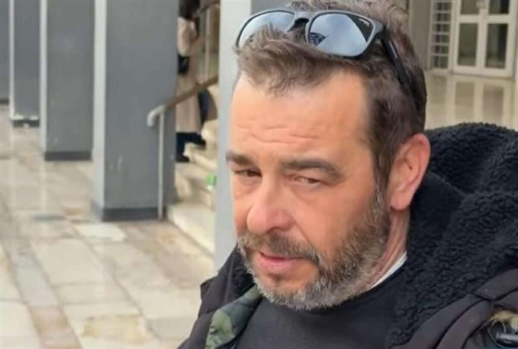 «Θέλω δικαιοσύνη για το παιδί μου» – Συγκλονίζει ο πατέρας του Κλεομένη