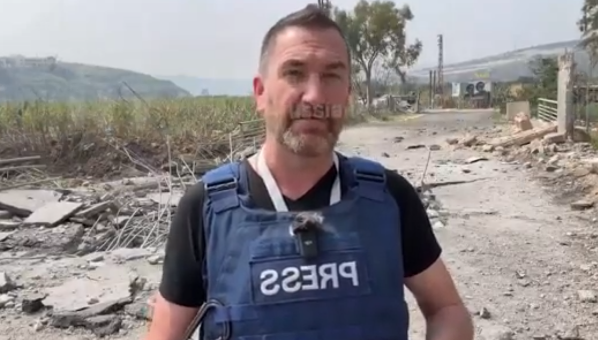 Το Ισραήλ βομβάρδισε ανταποκριτή του RT: Ήταν μόνος όταν δέχτηκε τον πύραυλο – Συγκλονιστικό βίντεο