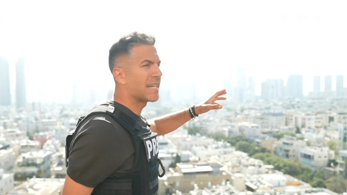 Τελ Αβίβ: Έκρηξη σε live μετάδοση δίπλα στον ανταποκριτή του ΣΚΑΪ