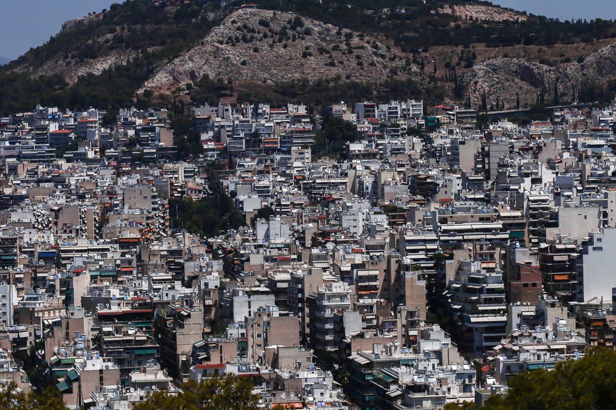 Πώς θα ήταν η Αθήνα χωρίς πολυκατοικίες – Τι «φαντάστηκε» το ΑΙ