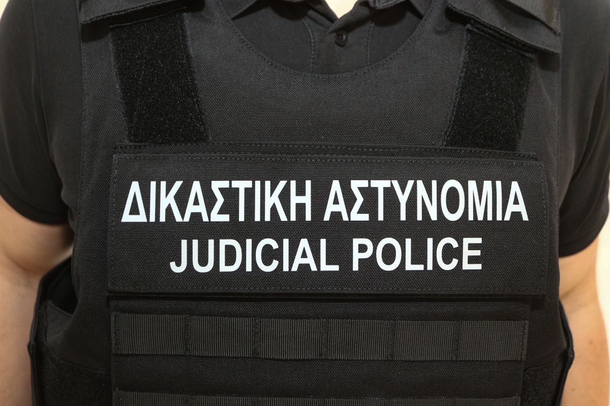 Ούτε… κουνούπι δεν ξεφεύγει από τη Δικαστική Αστυνομία