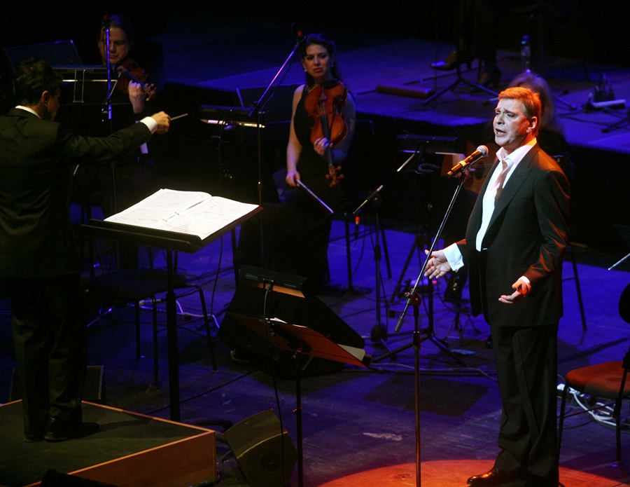 Γιώργος Μαρίνος: Πότε και πού θα γίνει η κηδεία του θρυλικού showman