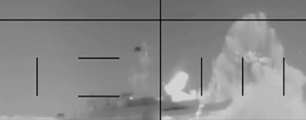 Σρι Λάνκα: Η στιγμή που τορπίλη από αμερικανικό υποβρύχιο βυθίζει ιρανική φρεγάτα – Δείτε βίντεο