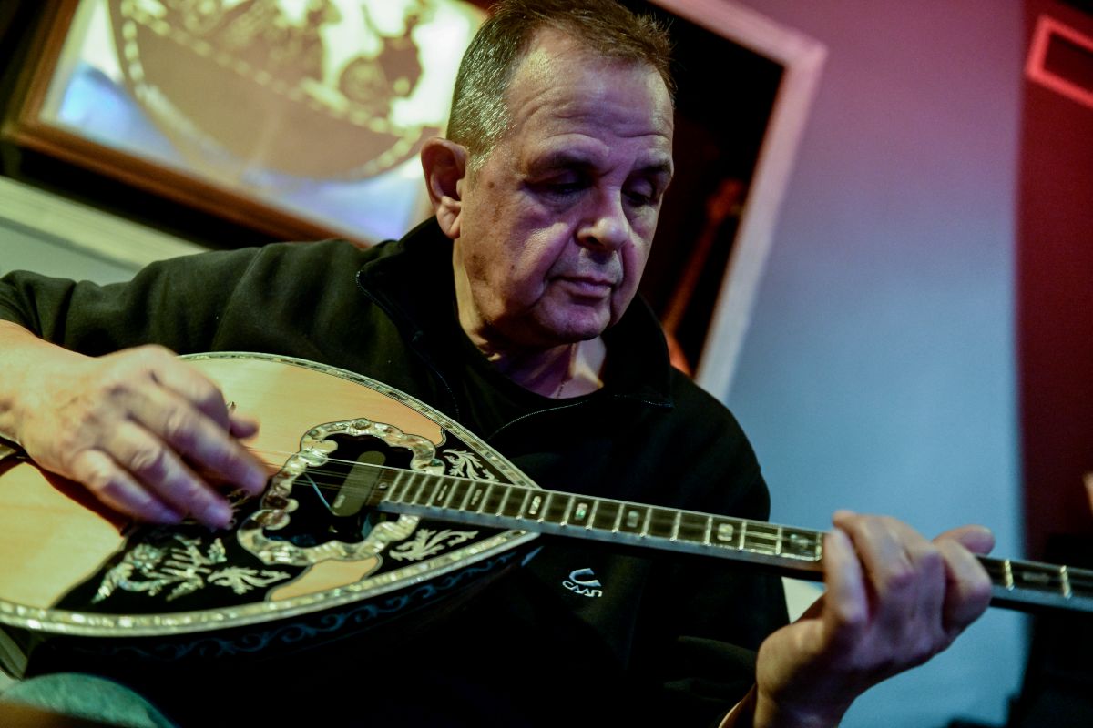 «Αδειάζει» το ΠΑΣΟΚ ο Β. Κορακάκης: «Είμαι από την Καισαριανή και είμαι ΚΚΕ»