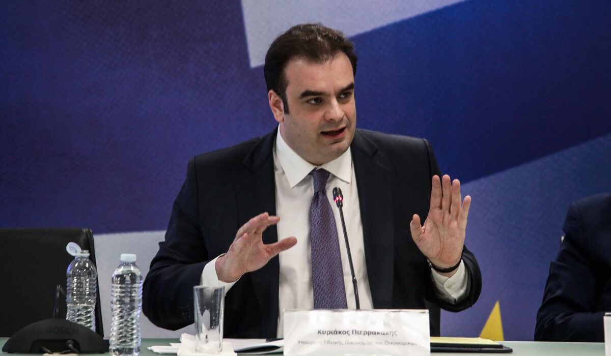 ΚΥΡΙΑΚΟΣ ΠΙΕΡΡΑΚΑΚΗΣ