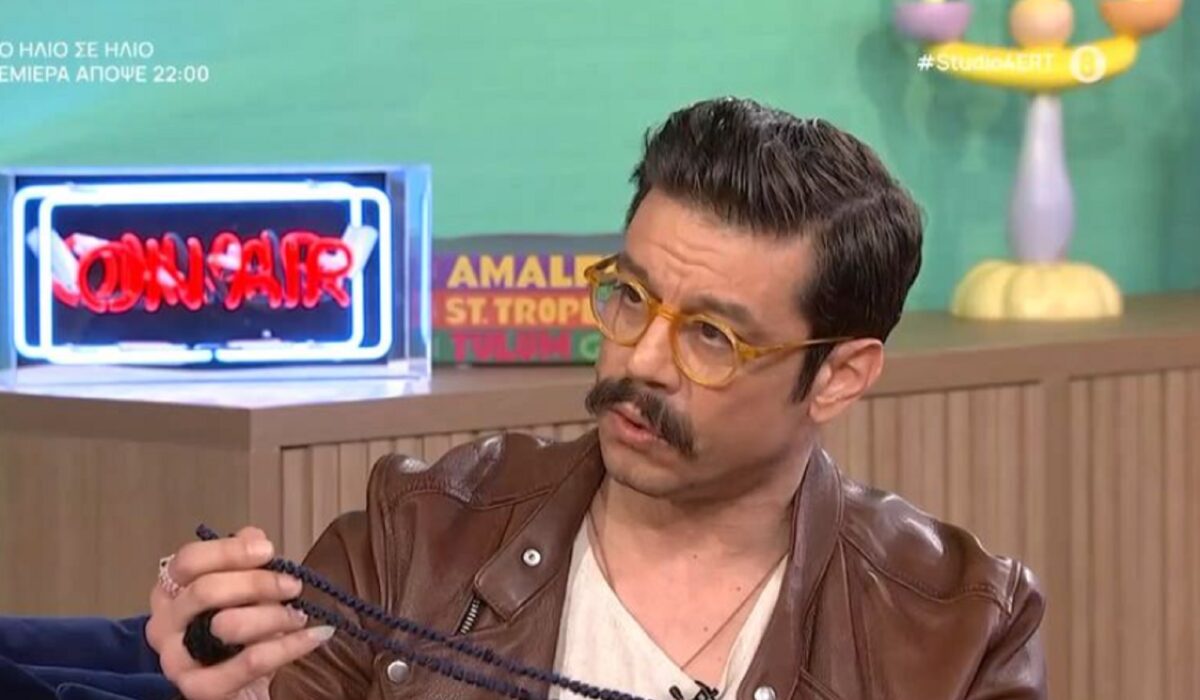 Λεωνίδας Καλφαγιάννης: «Το κομποσχοίνι μου θυμίζει να κρατάω τον εαυτό μου στη γη»