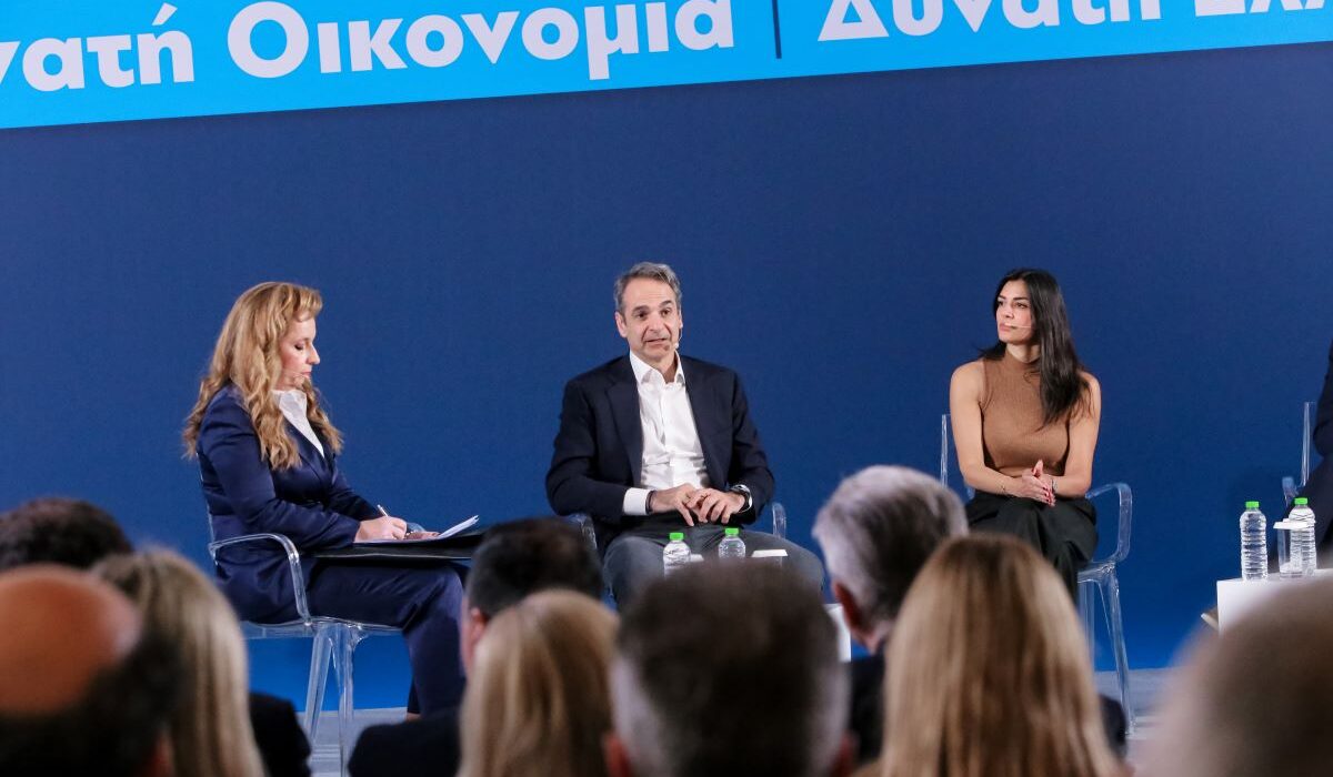 Μητσοτάκης από Λάρισα: Δεν ξέρουμε πόσο θα κρατήσει ο πόλεμος – Θα στηρίξουμε την κοινωνία με στοχευμένα μέτρα