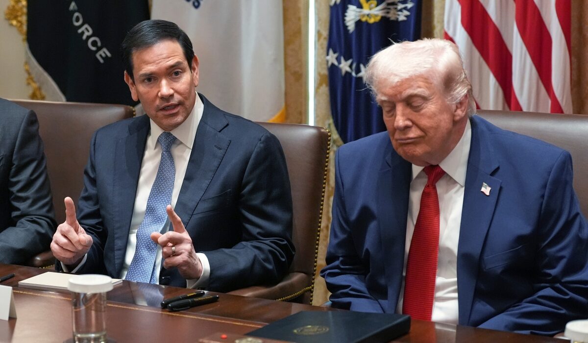 Ο Ρούμπιο άφησε εκτός στόχων των ΗΠΑ το πυρηνικό πρόγραμμα του Ιράν