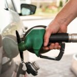 «Φωτιά» η βενζίνη: Πού ξεπέρασε τα 2 ευρώ/λίτρο – Οι περιοχές με τη φθηνότερη αμόλυβδη
