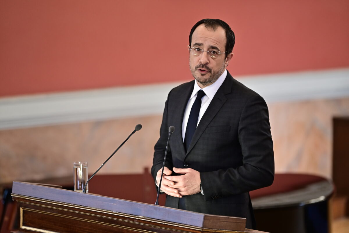 Δύο ιρανικοί πύραυλοι κατευθύνθηκαν προς την Κύπρο λέει η Βρετανία – Διαψεύδει η Λευκωσία