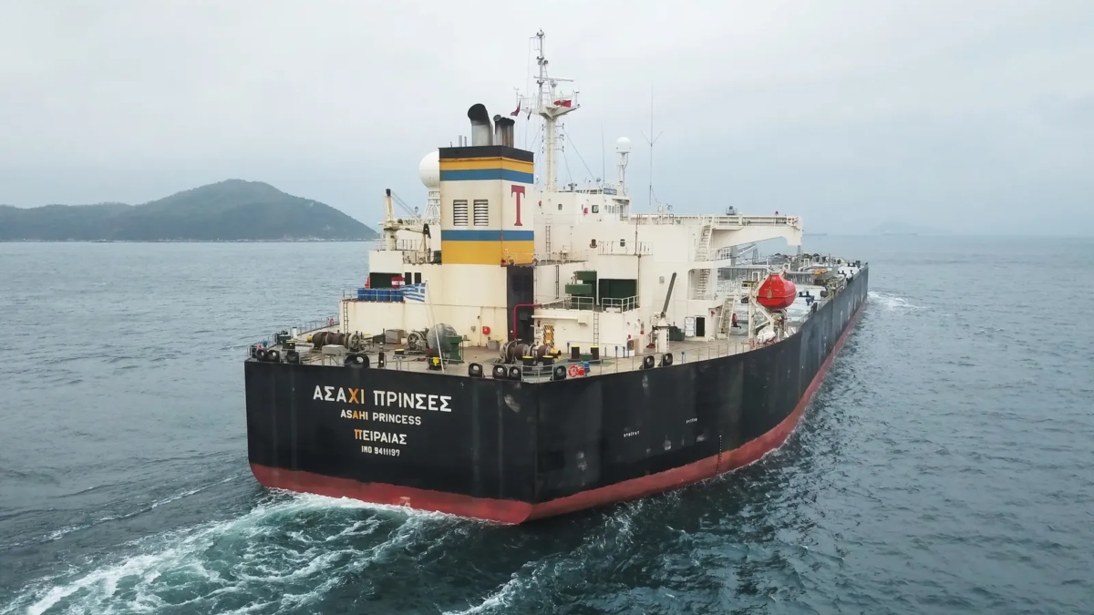 Ελληνικό τάνκερ ανοίγει νέα διαδρομή παρακάμπτοντας το Ορμούζ – Το δρομολόγιο μέσω Συρίας