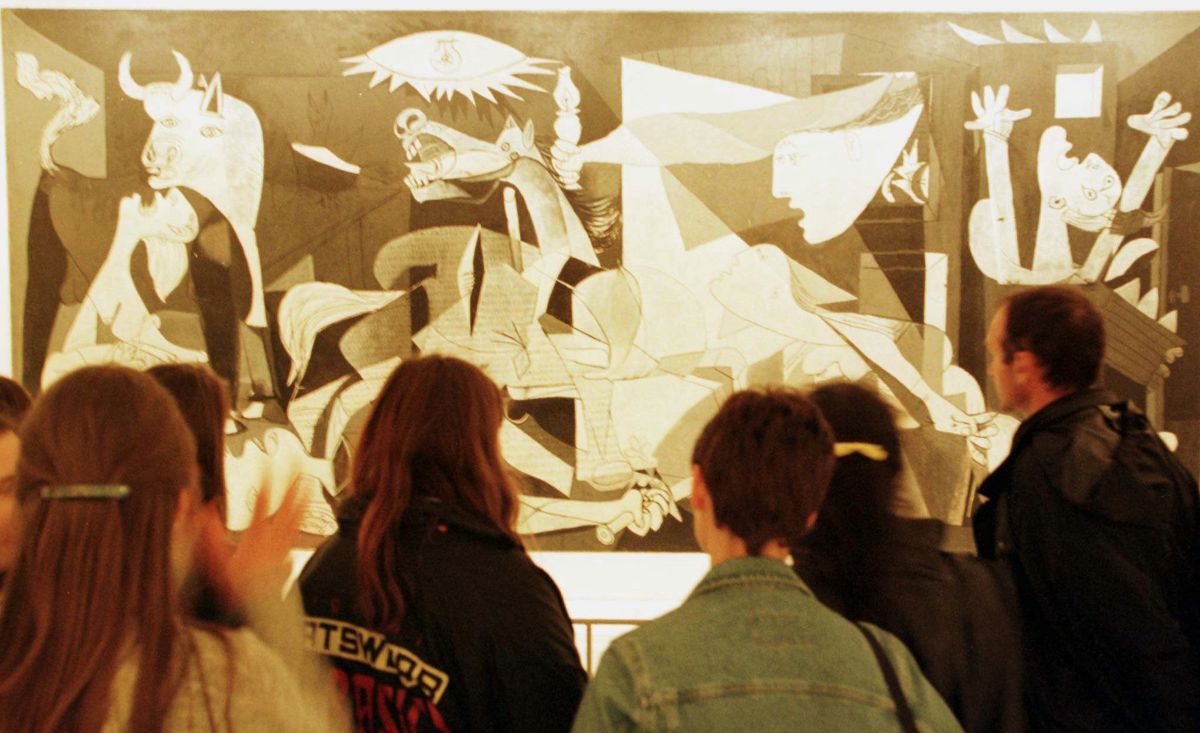 Στα όρια πολιτικής κρίσης η Ισπανία με αφορμή την αριστουργηματική «Γκουέρνικα» του Πικάσο