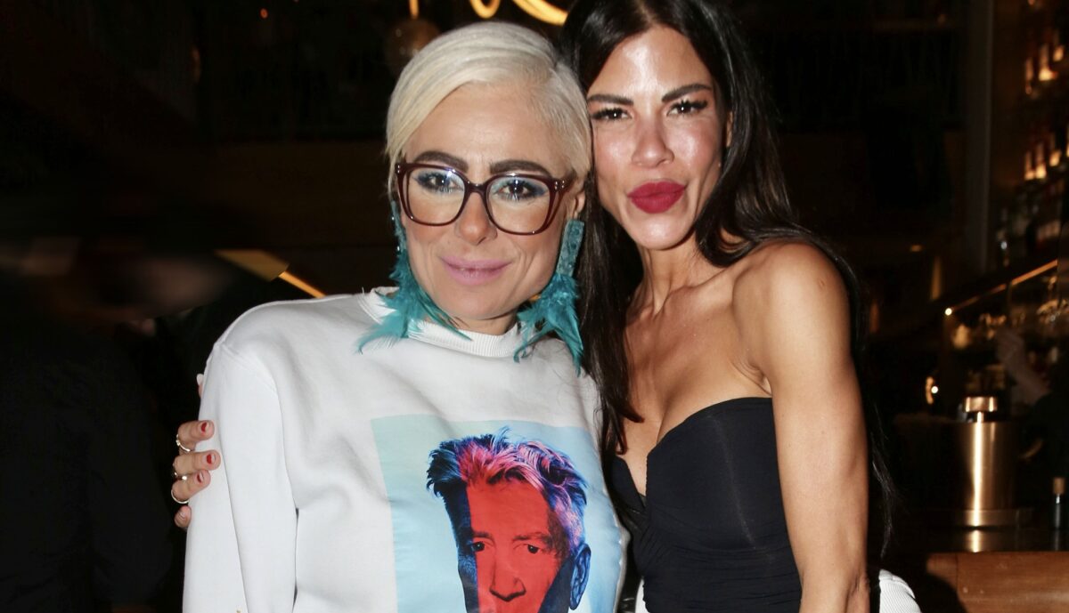 Άρια Καλύβα, Δάφνη Καραβοκύρη