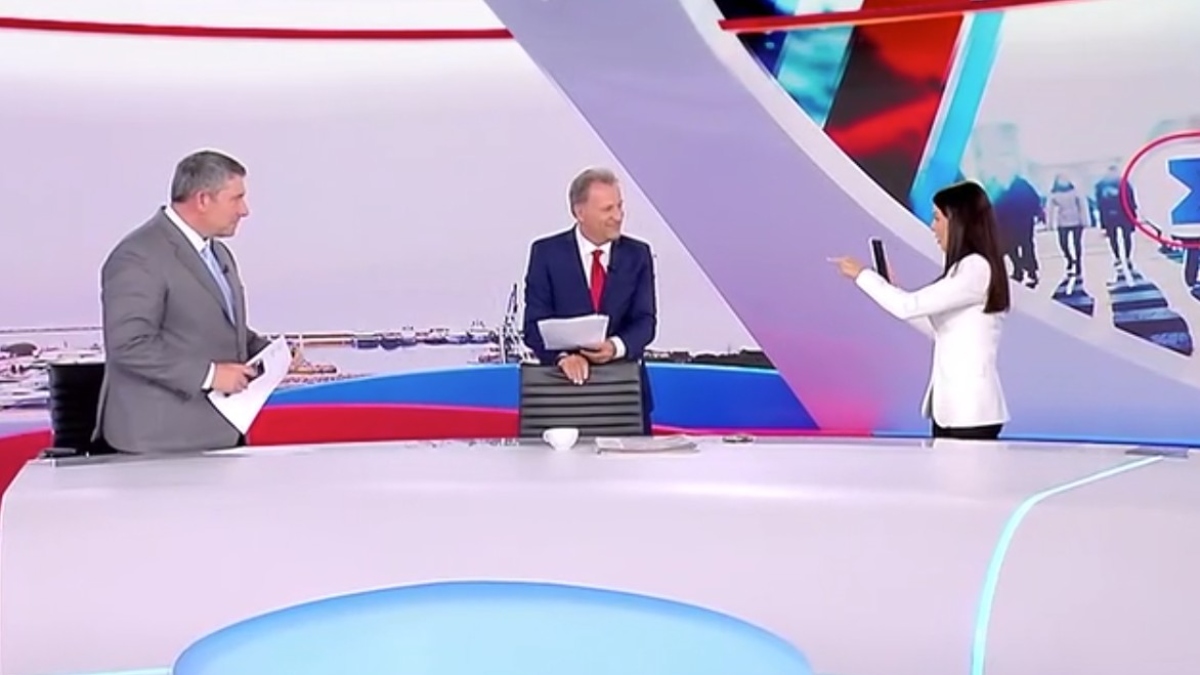 H Λατινοπούλου μιμήθηκε on air την Κωνσταντοπούλου - «Η Ελένη Λουκά της πολιτικής»