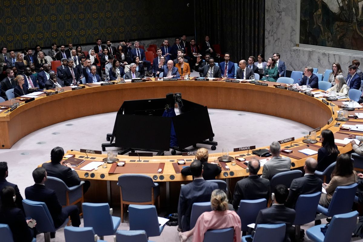 Βέτο από Ρωσία – Κίνα σε ψήφισμα του Συμβουλίου Ασφαλείας του ΟΗΕ για τα Στενά του Ορμούζ