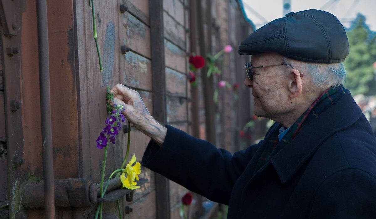 Πέθανε ο τελευταίος Θεσσαλονικιός επιζών από το Άουσβιτς, Χάιντς Κούνιο