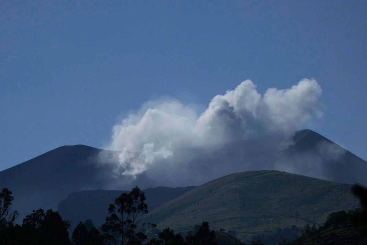 «Μπορεί να γίνει επικίνδυνο»: Ανατροπή για ηφαίστειο δίπλα στην Αθήνα