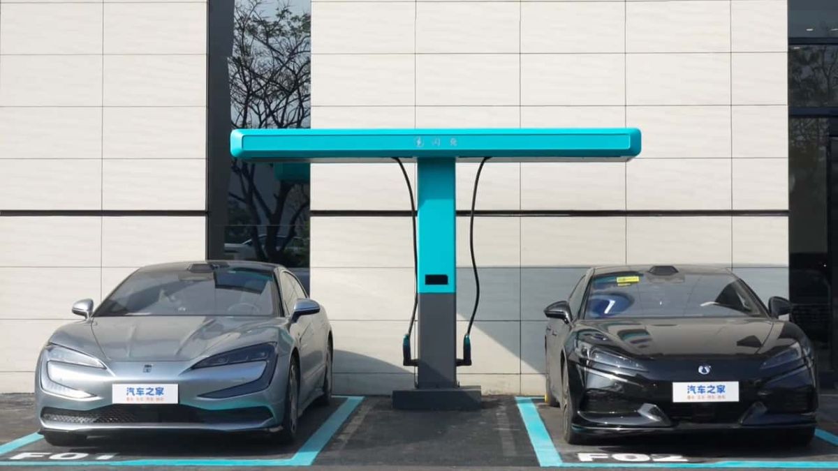 ΒΥD FLASH-Charging – Πώς θα φορτίζονται τα ηλεκτρικά αυτοκίνητα μέσα σε ελάχιστα λεπτά (Bίντεο)