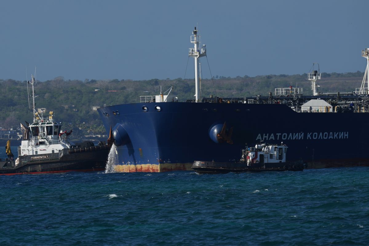 Η Ρωσία στέλνει και δεύτερο πετρελαιοφόρο στην Κούβα