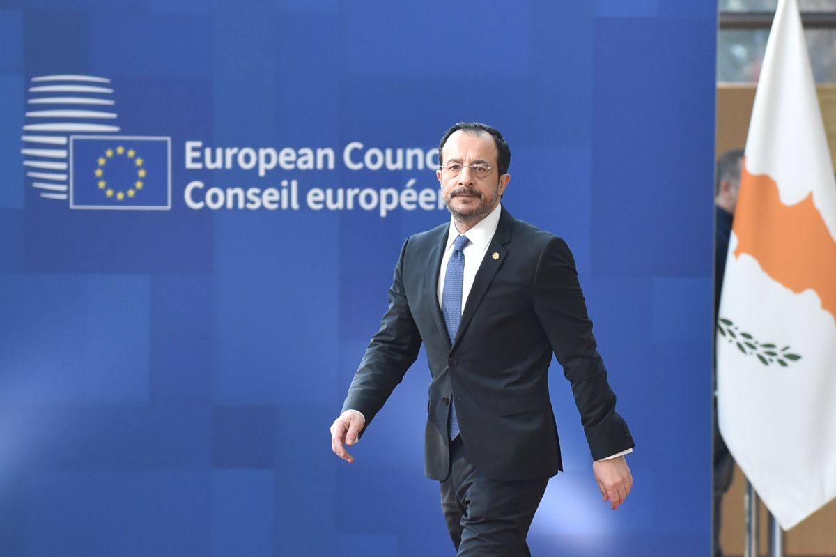 Ιστορίες νεποτισμού στην Κύπρο: Η «Πρώτη Κυρία» (σύζυγος του Προέδρου Ν. Χριστοδουλίδη) έγινε… Πρέσβης μέσα σε θύελλα αντιδράσεων