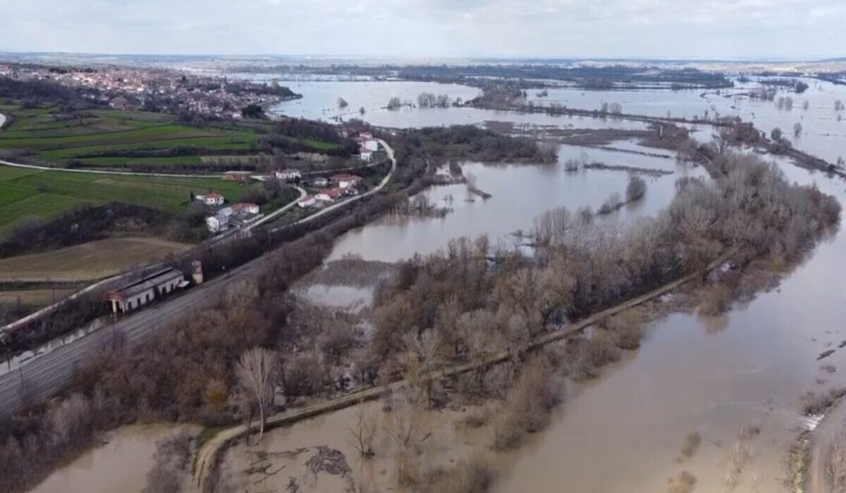 Νέος συναγερμός στον Έβρο: Έρχεται μεγάλη εισροή υδάτων από τη Βουλγαρία στον ποταμό Άρδα