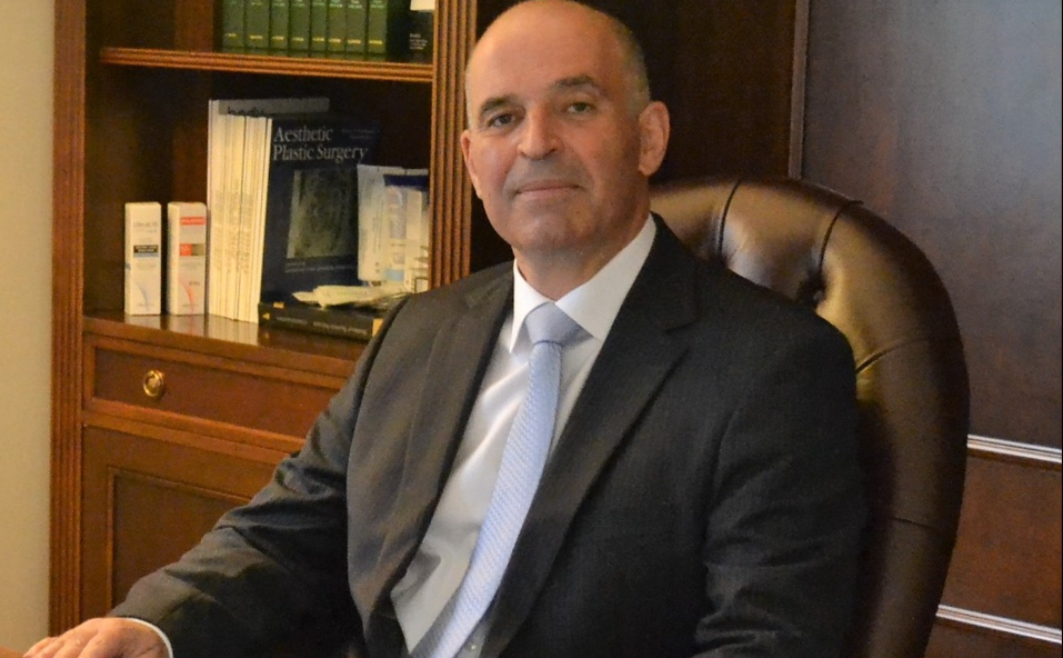 Skinboosters, βιοδιέγερση και μεσοθεραπείες: Η νέα φιλοσοφία στην αναζωογόνηση του δέρματος