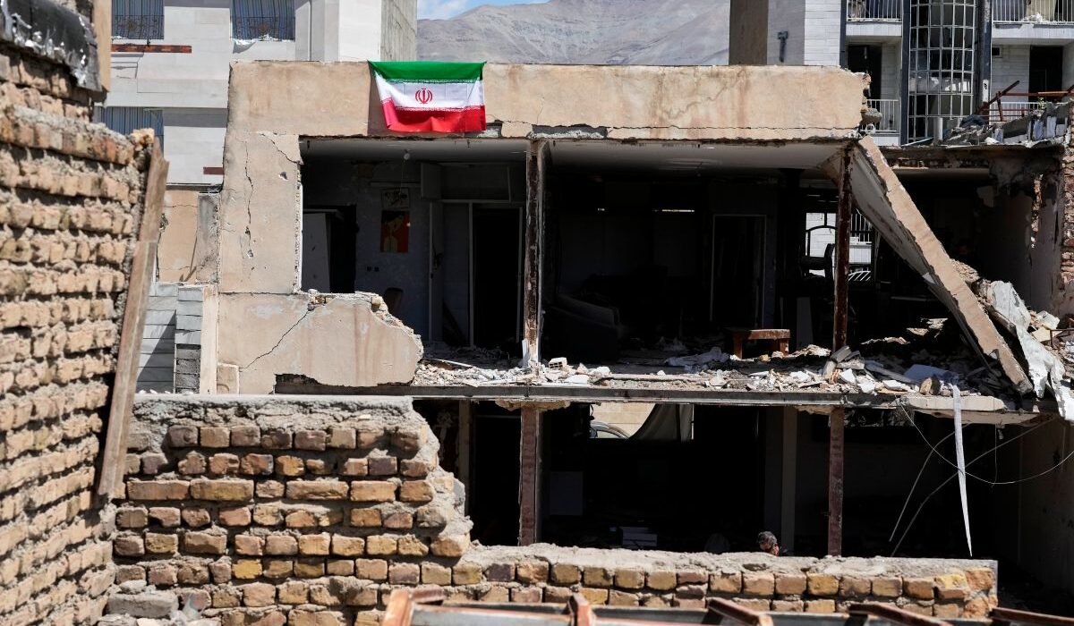 Ο ΠΟΥ διαμαρτύρεται για τις επιθέσεις σε υποδομές υγείας στο Ιράν