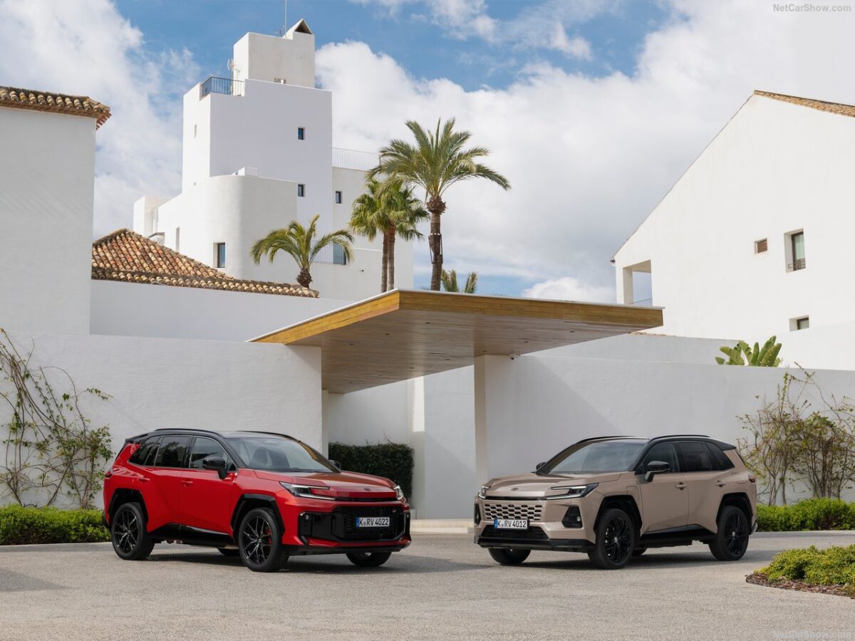 Το νέο Toyota RAV4 στην Ελλάδα – Τιμές, κινητήρια σύνολα και εκδόσεις