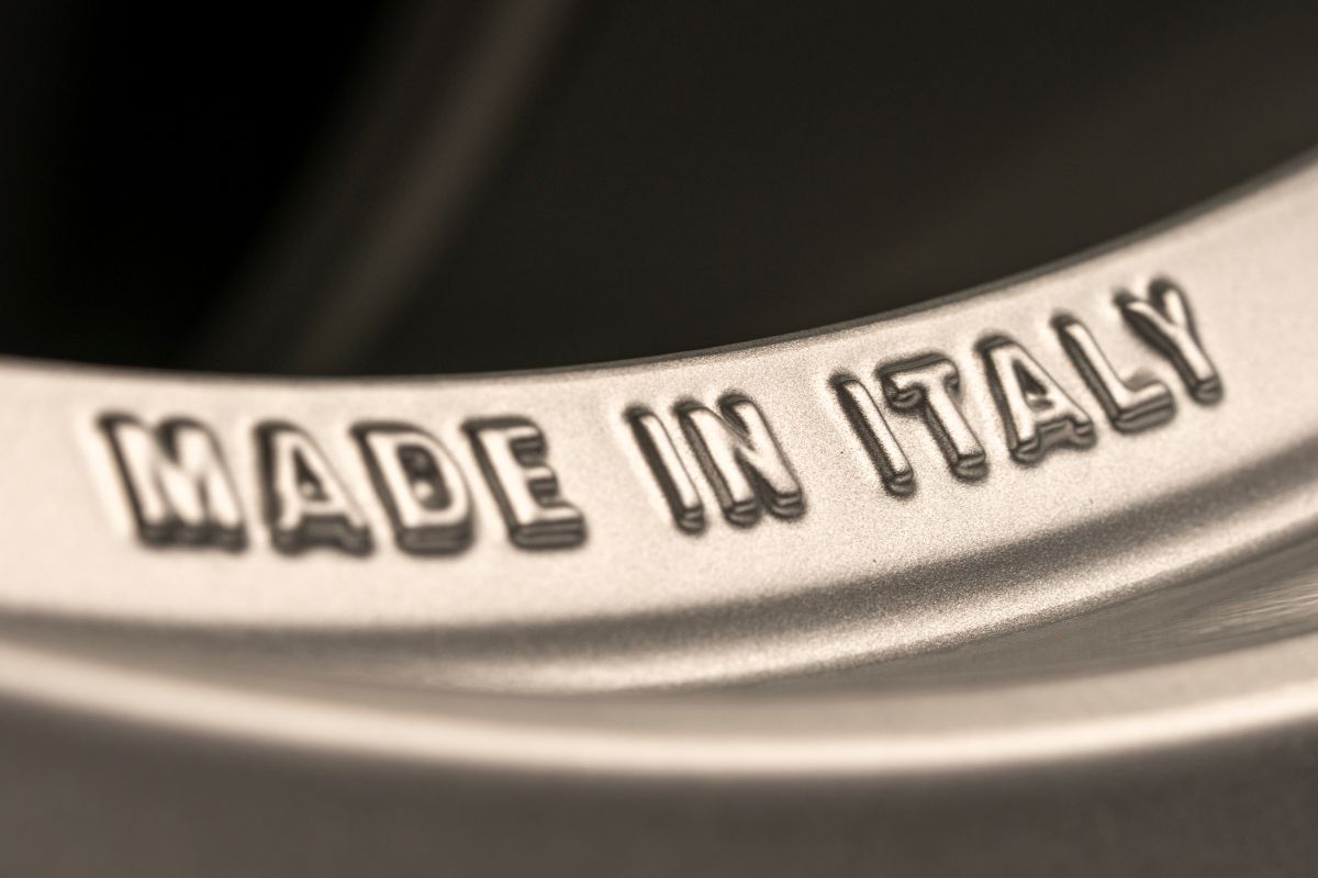 Η Ιταλία φοβάται ξέσπασμα οικονομικής κρίσης – Άμεσα μέτρα απαιτούν οι βιομήχανοι