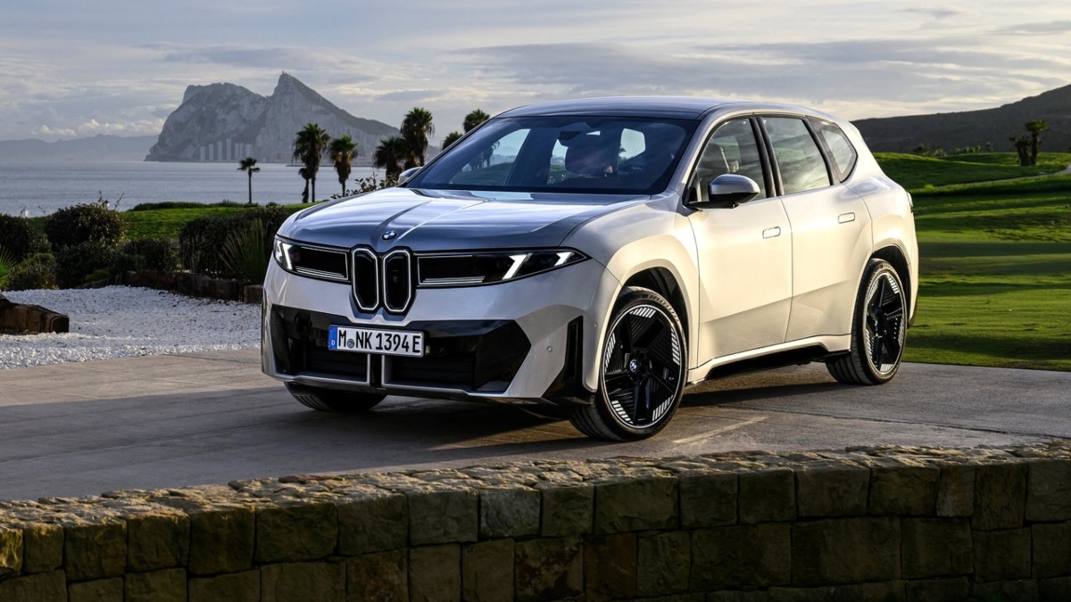 H νέα BMW iX3 ανακηρύχθηκε «Παγκόσμιο Αυτοκίνητο για το 2026»