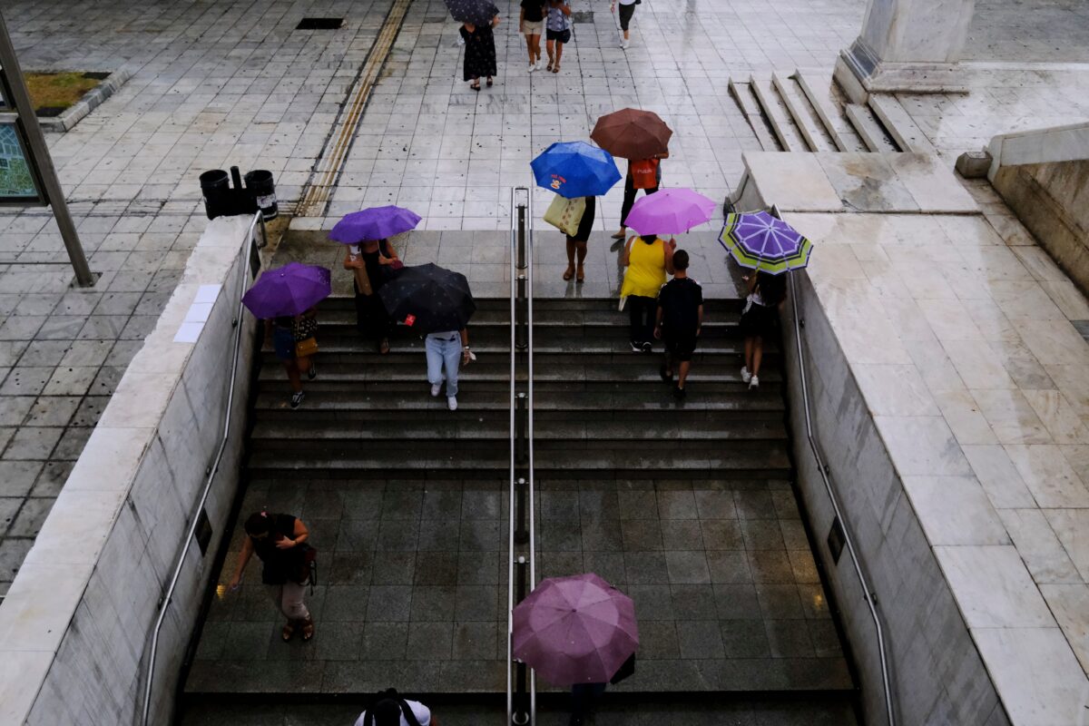 Κακοκαιρία Erminio: Διπλό χτύπημα με πολύ δυνατές καταιγίδες στην Αθήνα – Live τα φαινόμενα