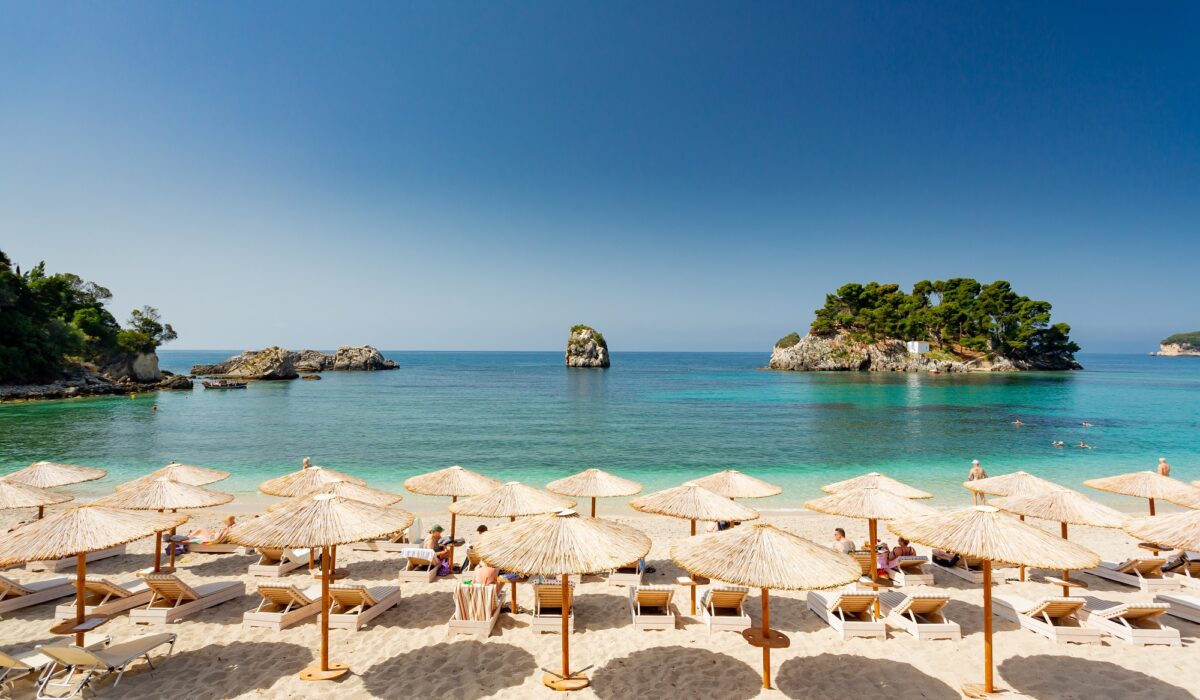 Κοινωνικός Τουρισμός 2026: Ποια ΑΦΜ κάνουν αίτηση σήμερα - Οι δικαιούχοι και τα κριτήρια