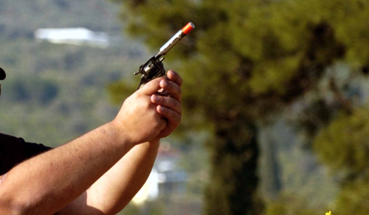 Μενίδι: Γλίτωσε τον ακρωτηριασμό ο 14χρονος που τραυματίστηκε από κροτίδα